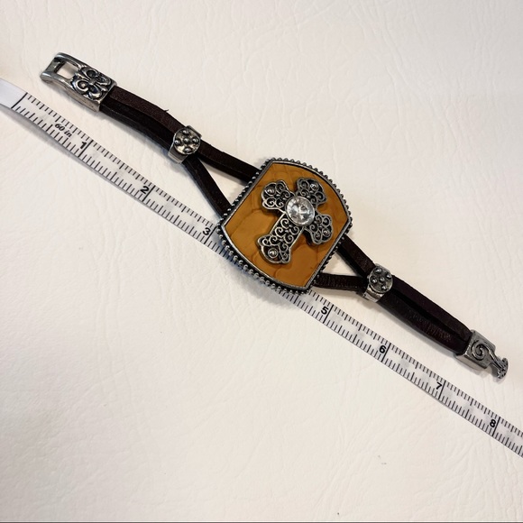Vintage Leather Bracelet Silver Rhinestone Cross Yellow Crocodile - Picture 6 of 7